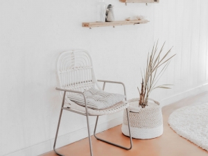 10 Sneaky Ways to Fake a Foyer